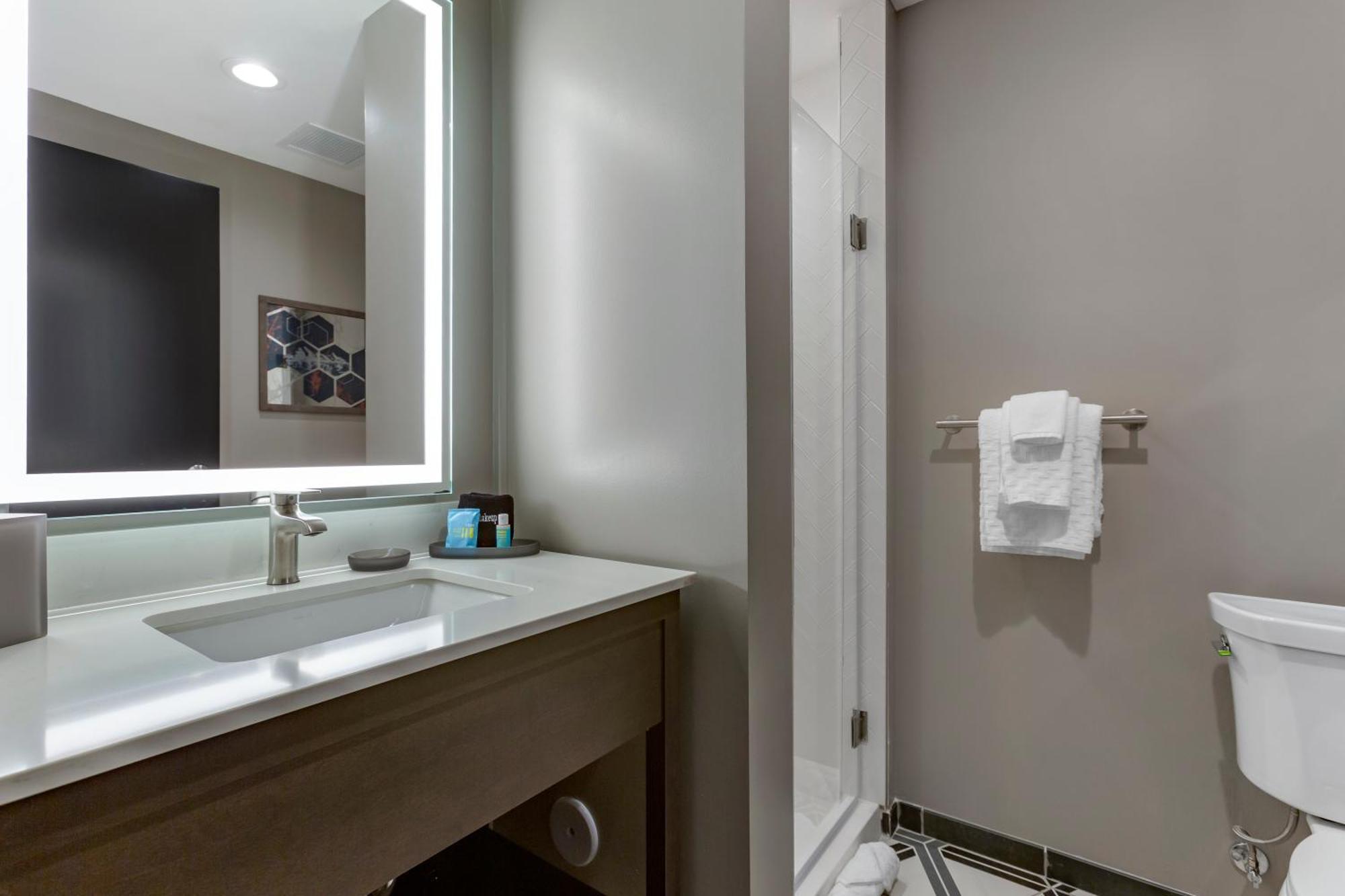 Vib Hotel By Best Western Phoenix - Tempe Exterior photo
